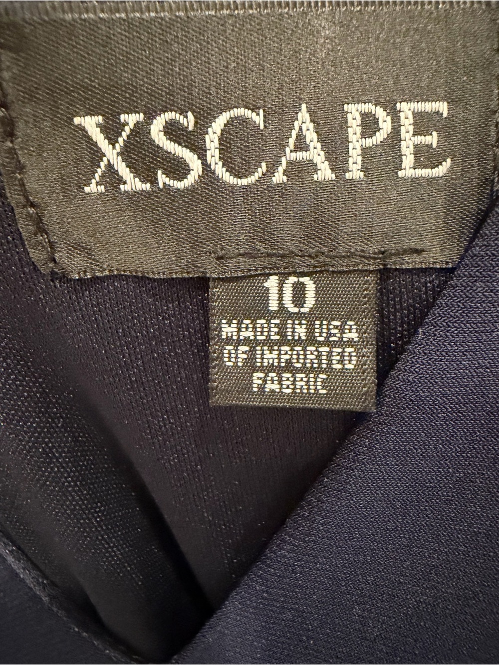 Xscape Navy Blue 3D Floral Appliqué Evening Gown Formal Dress Size 10 NWT - Picture 6 of 10